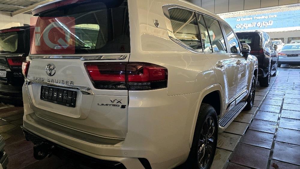 تويوتا لاندكروزر